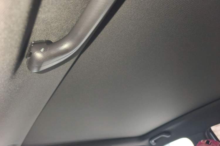 Used Changan UNI-T 2022 2.0T Prestige Version