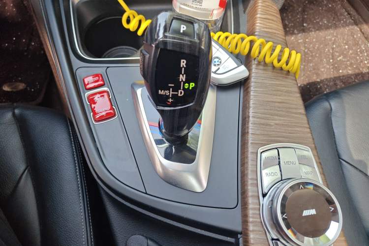 Used BMW 3 Series GT 2013 320i Sport Design Package Gear Lever