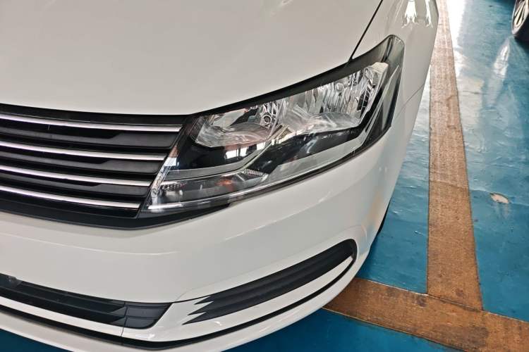 Used Volkswagen Gran Lavida 2017 1.6L Automatic Fashion Edition