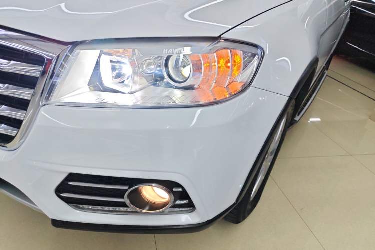 Used Haval H6 2018 Red-Label Sport Edition 1.5T Automatic Two-Wheel Drive Elite Model Left Front Headlight