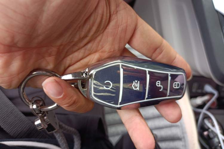 Used BYD Yuan Pro 2023 401 km Deluxe Version
