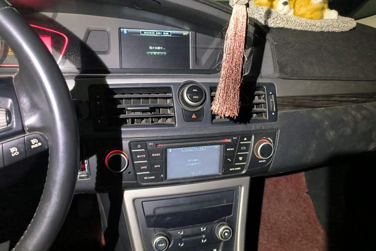 Used Roewe 550 2012 550 1.8L Manual Value Edition
