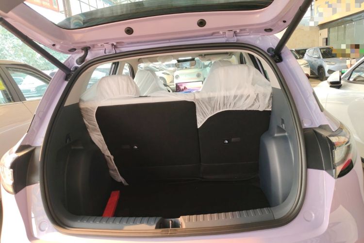 Used Geely Galaxy Geome 2026 Model 310km Dream Edition Trunk