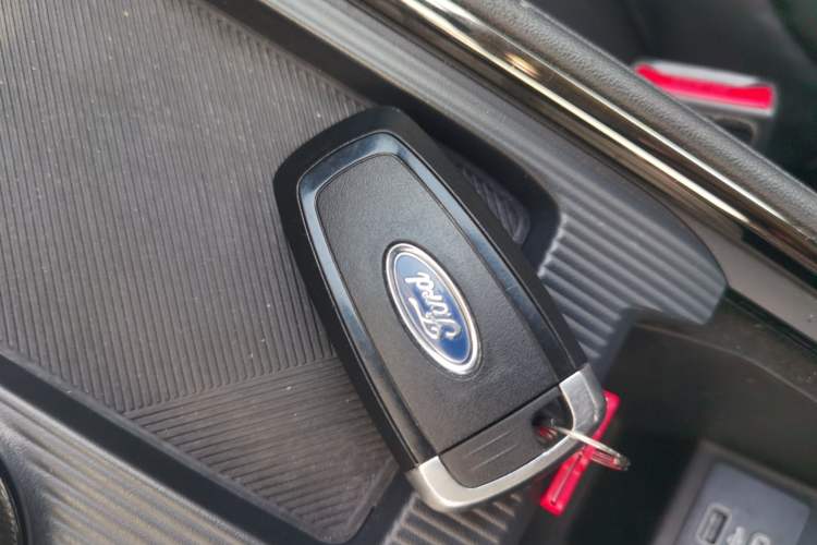 Used Ford Mondeo 2023 EcoBoost 180 Luxury Model Vehicle Key