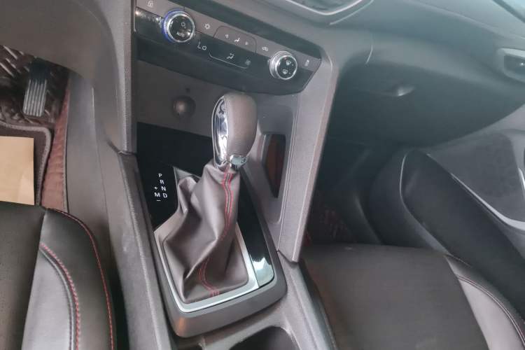 Used Chevrolet Orlando 2019 Redline 530T Automatic Enjoyment Version (5+2 Seating) China VI