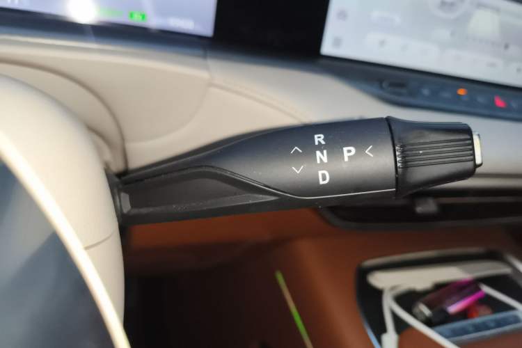 Used VOYAH FREE 2024 Ultra-Long Range Intelligent Driving Version
