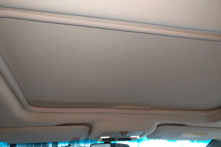 Used Buick GL8 2021 ES Landtrek 653T Comfort Edition