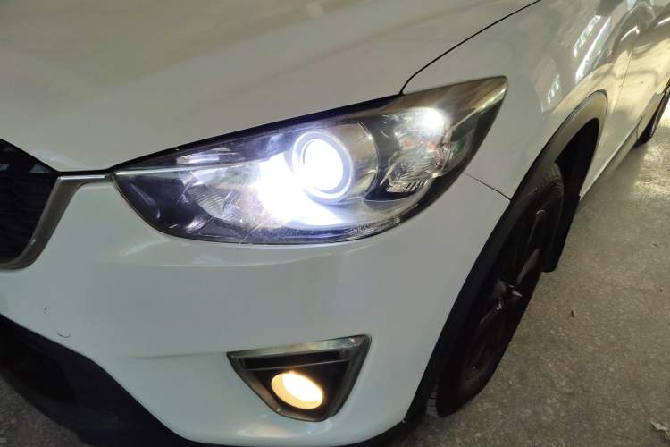 Used Mazda CX-5 2013 2.0L Manual Two-Wheel Drive Comfort Version
