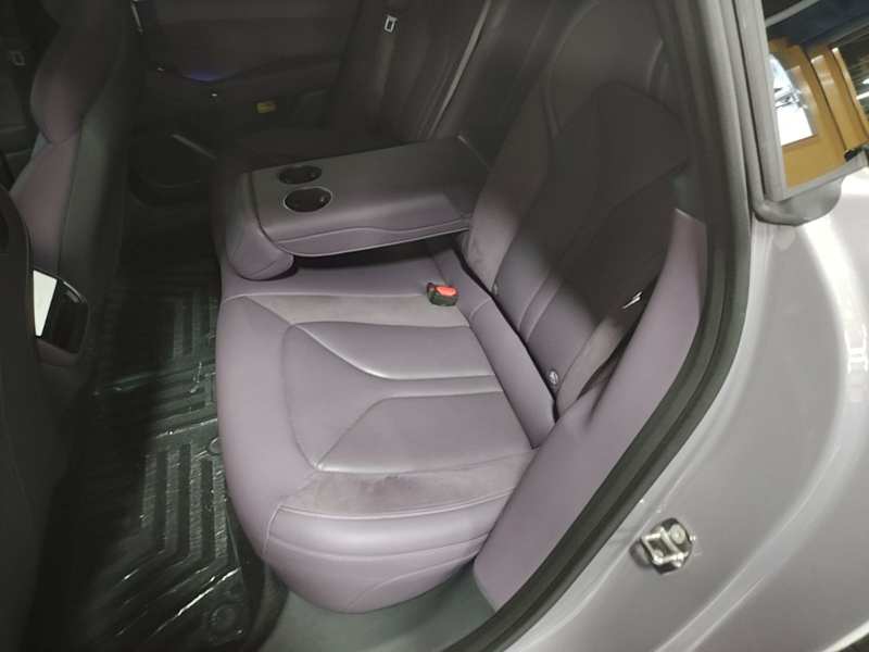 Used XPeng P7 2025 Model—750 All-Wheel-Drive High-Performance Ultra — 16