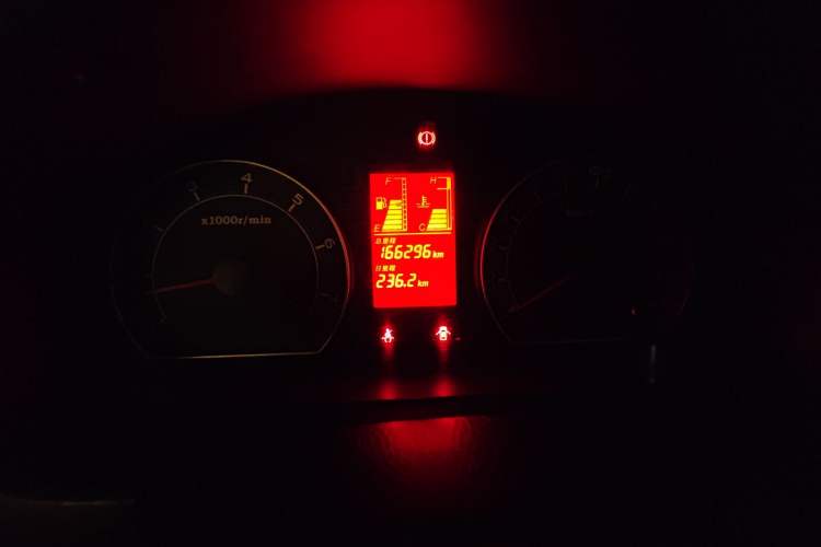 Used Bestune B50 2009 1.6 manual luxury version
