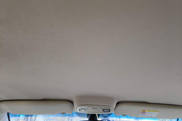 Used Geely Auto Vision 2018 1.5L Manual Happiness Edition Headliner