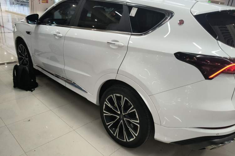 Used JETOUR X70 2023 Zhuge 2.0T DCT Kongming 5-Seater