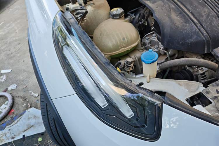 Used Lynk & Co 02 2019 1.5T DCT Two-Wheel Drive Pro Edition China VI Standard
