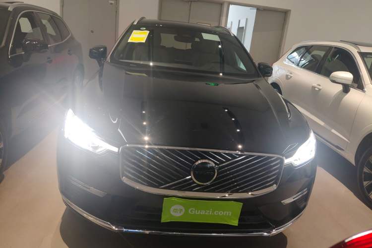Used Volvo XC60 2026 B5 4x4 Smart Luxury Edition