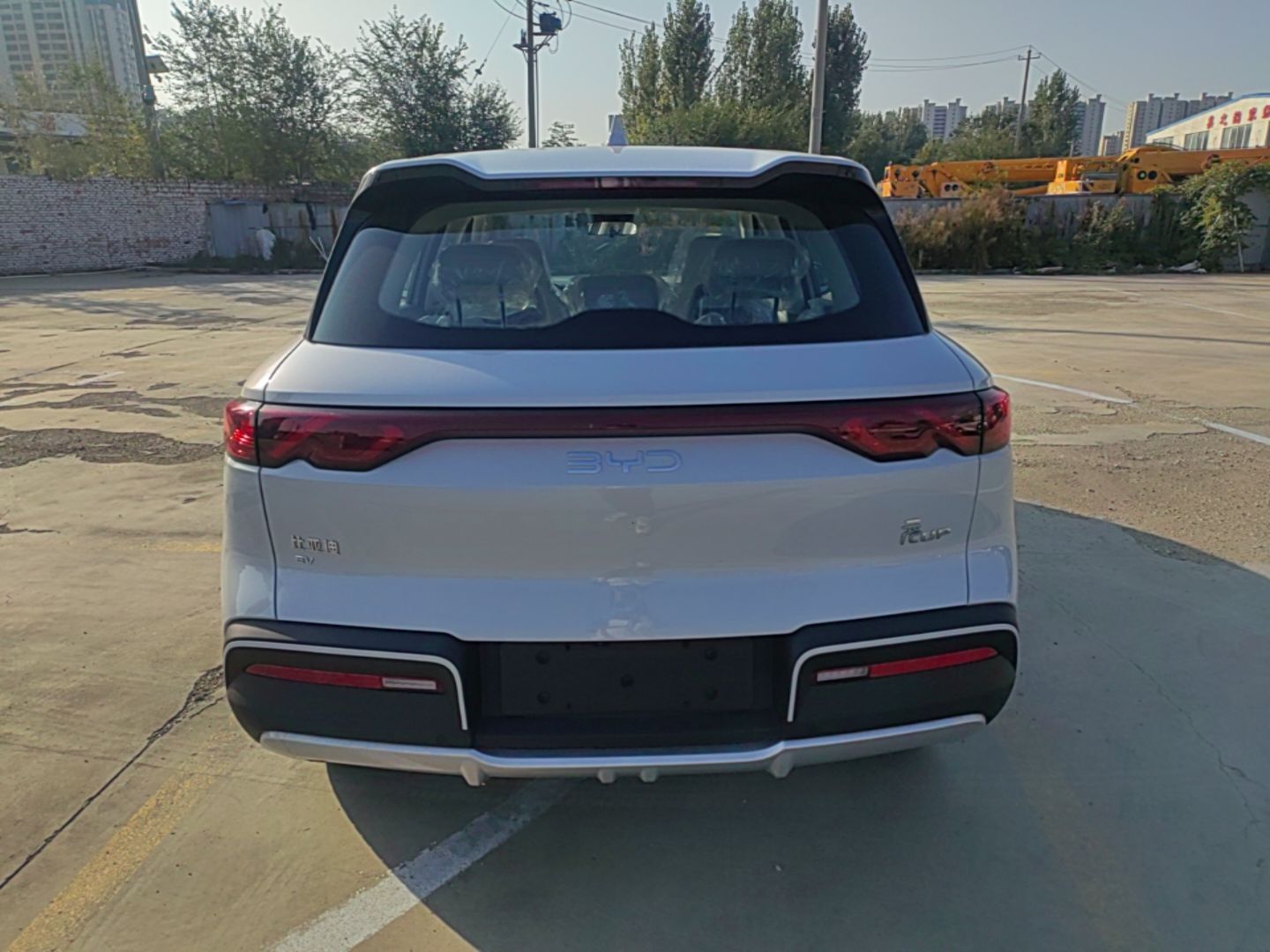 BYD Yuan UP 2027 Model Flying Edition 301KM Navigation Version — снимка 5