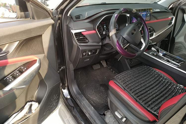 Used SOL X8 2021 300T DCT Luxury Smart Connect Edition 6 Seats