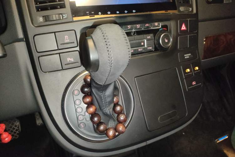 Used Volkswagen Multivan 2012 2.0 TSI Four-Wheel Drive Deluxe Edition