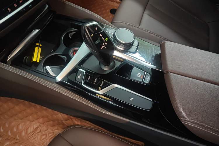 Used BMW 5 Series 2019 525Li M Sport Package
