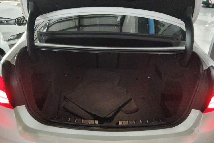 Used BMW 3 Series 2016 320Li Ambition Model