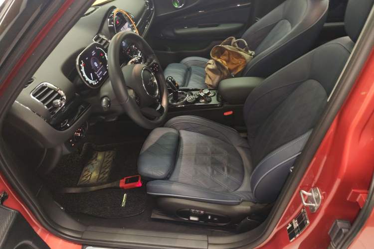 Used MINI Clubman 2022 1.5T COOPER Connoisseur Left Front Seat