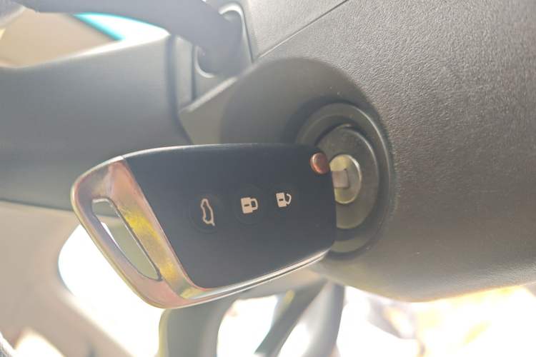 Used Baojun RC-6 2019 1.5T Manual Elite Version with 24-Hour Online Service