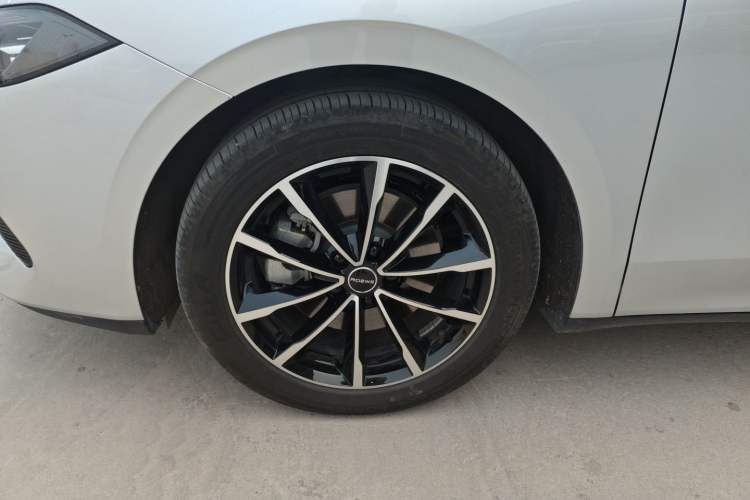 Used Roewe D7 2025 DMH 125km World Champion Edition