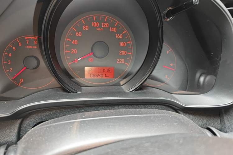 Used Honda Fit 2016 1.5L LX CVT Comfort Model