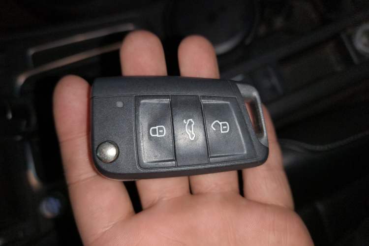 Used Volkswagen Golf 2014 1.4TSI Automatic Luxury Model Vehicle Key