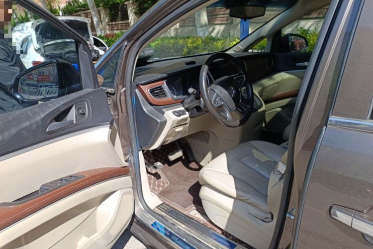 Used Buick GL8 2014 2.4L LT Luxury Business Executive Edition