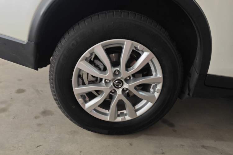 Used Nissan X-Trail 2019 2.0L CVT Smart Connect Comfort Edition 2WD Right Rear Wheel Hub