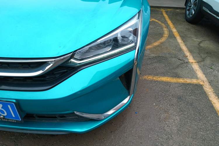 Used Dongfeng Aeolus Yixuan 2020 230T Automatic Advanced Edition Left Front Headlight