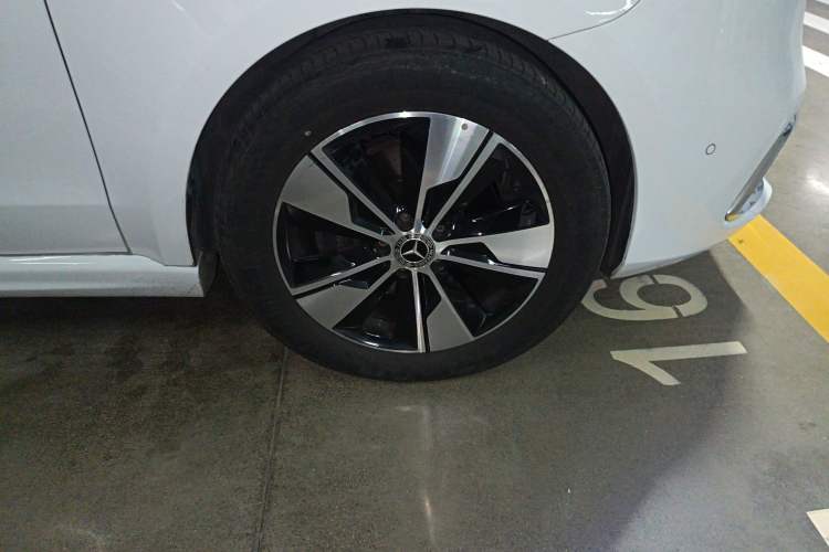 Used Mercedes-Benz V-Class 2021 V 260 Prestige Edition
