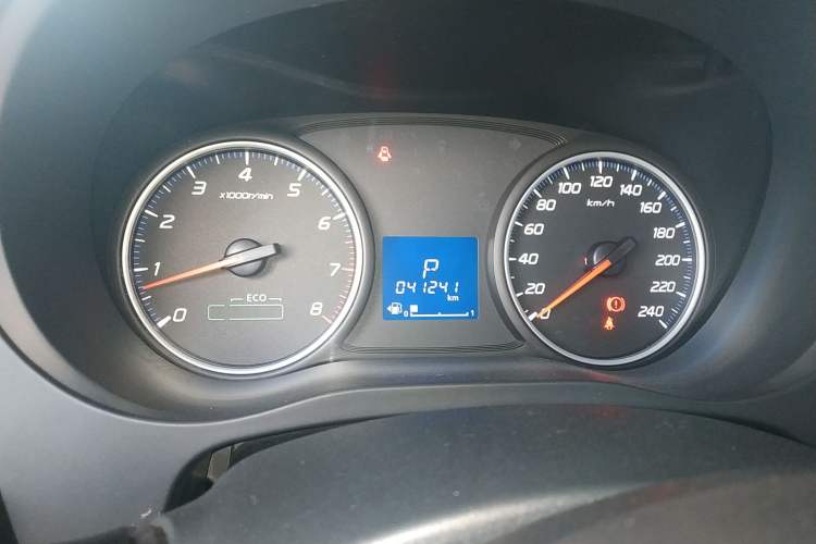 Used Mitsubishi Outlander 2018 2.0L Two-Wheel Drive Glory Edition 5 Seats