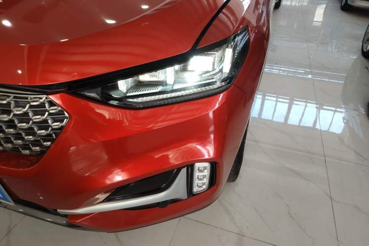 Used Wey VV6 2021 2.0T Two-Wheel Drive Smart Protection+
