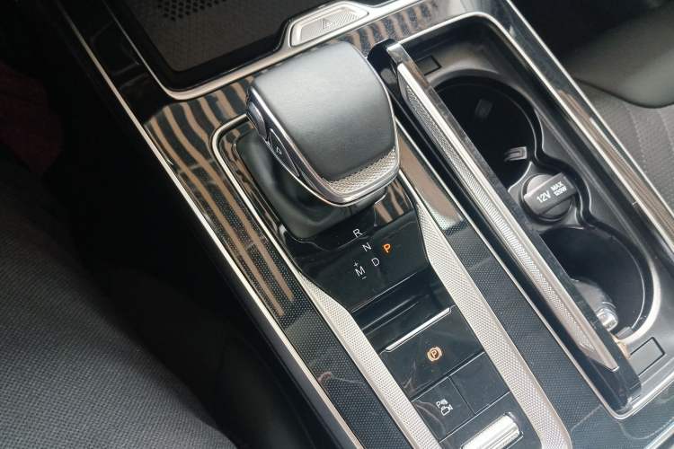 Used Hongqi HS5 2023 2.0T Qixiang Pro Edition