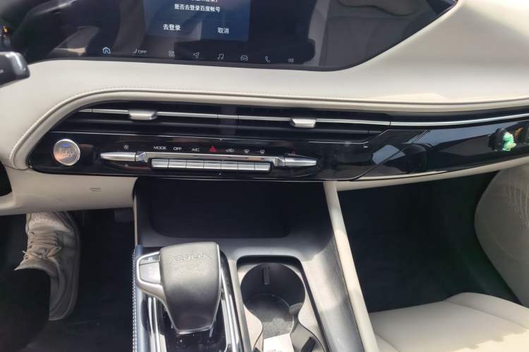 Used Dongfeng Aeolus Huge 2022 Mach Power 1.5T DareDrive Edition · Smart