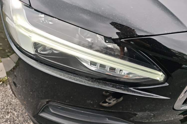 Used Volvo S90 2017 T4 Zhiyi Edition