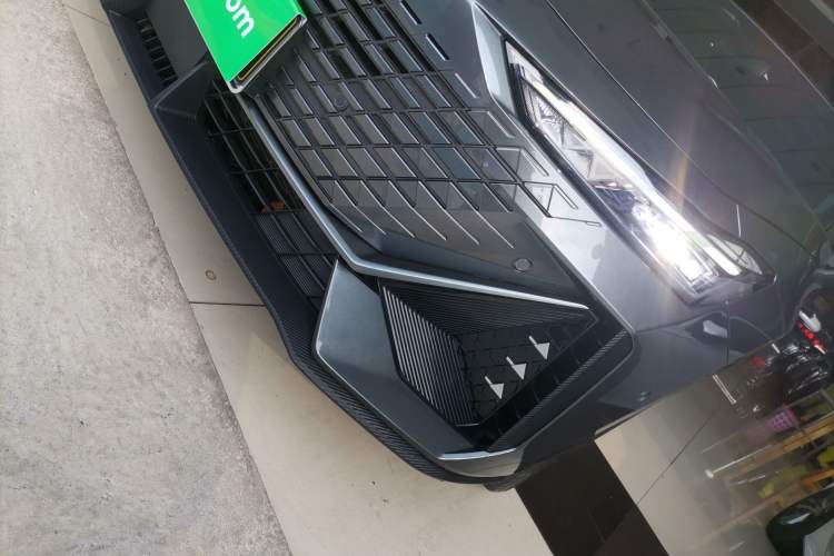 Used CHANGAN UNI-V 2022 1.5T Smart Navigation Version