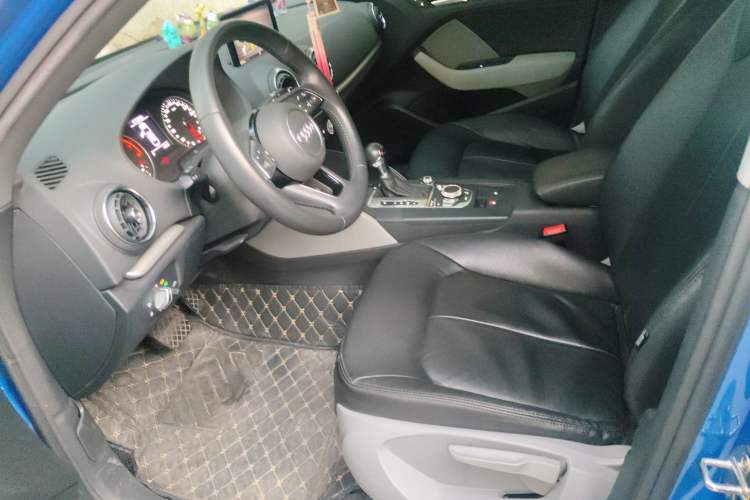 Used Audi A3 2019 Limousine 35 TFSI Ambition China V
