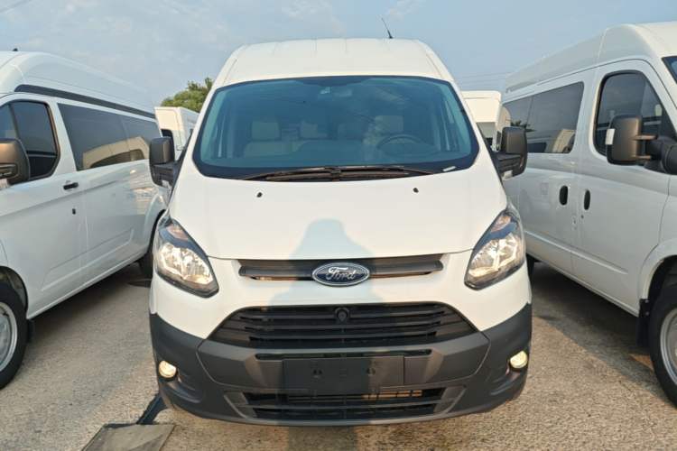 Used Ford Transit 2019 2.0T Diesel Multi-Purpose Commercial Vehicle Mid-Drive Mid-Roof 6-Seater China VI Standard