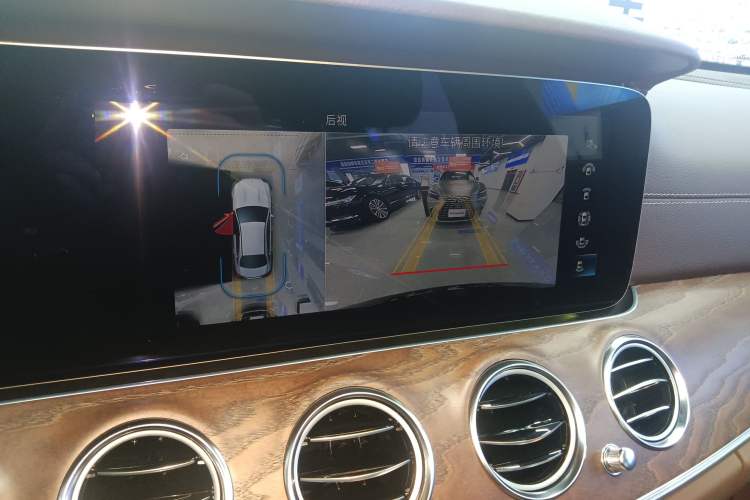 Used Mercedes-Benz E-Class 2023 Updated E 300 L Fashion Edition
