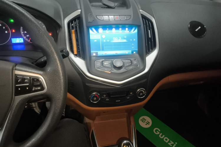 Used Geely Auto Diamond 2016 1.5L Manual Elite Edition
