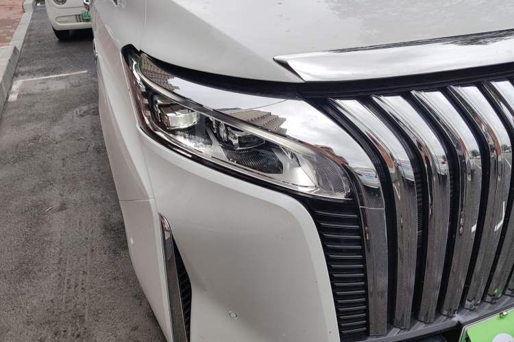 Used Wey Gaoshan 2023 Four-Wheel Drive Flagship Edition
