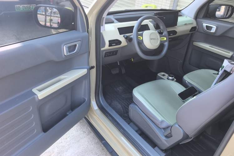 Used Geely Galaxy Panda 2024 200km Panda Rider
