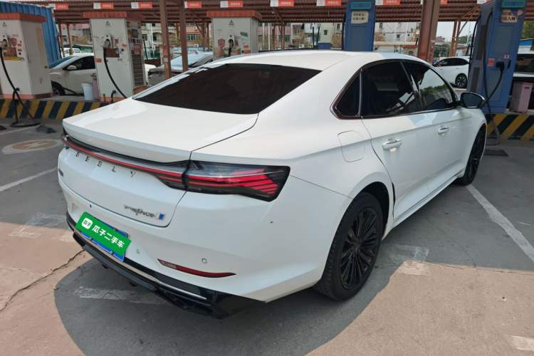 Used Geely Auto Preface 2024 Zhiqing 1.5TD Galaxy Edition Rear Right 45 Deg