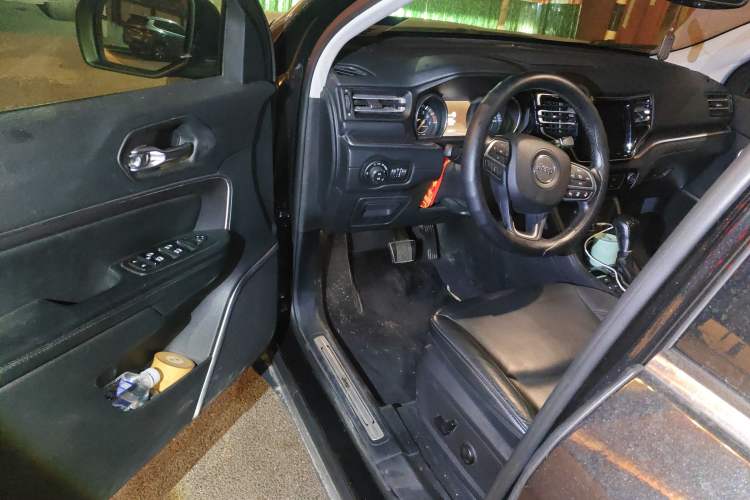 Used Jeep Grand Commander 2018 2.0T Four-Wheel Drive Prestige Edition China V
