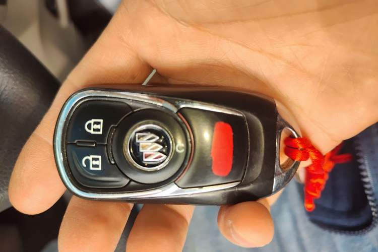 Used Buick GL8 2021 Land Cruiser Executive Class 652T Comfort Model