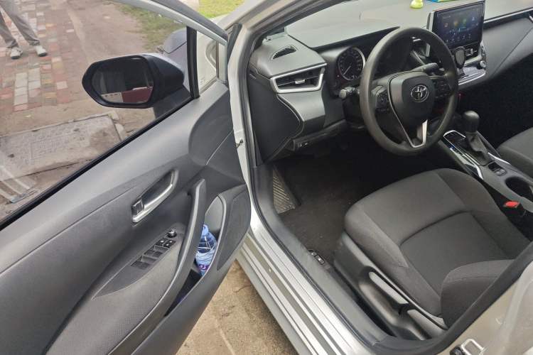 Used Toyota Levin 2019 185T CVT Luxury Edition China VI Standard
