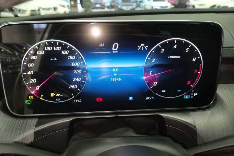 Used Mercedes-Benz C-Class 2023 Second Facelift C 260 L Sport Edition
