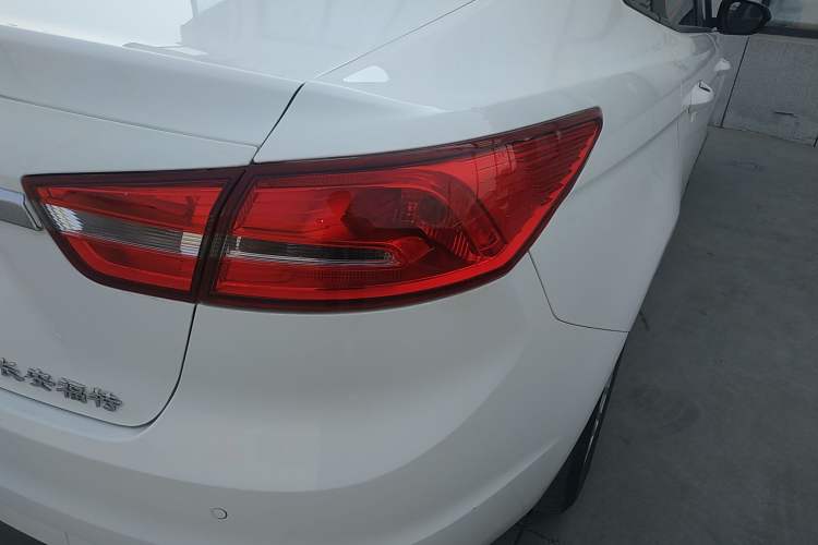 Used Ford Escort 2015 1.5L Manual Comfort Model